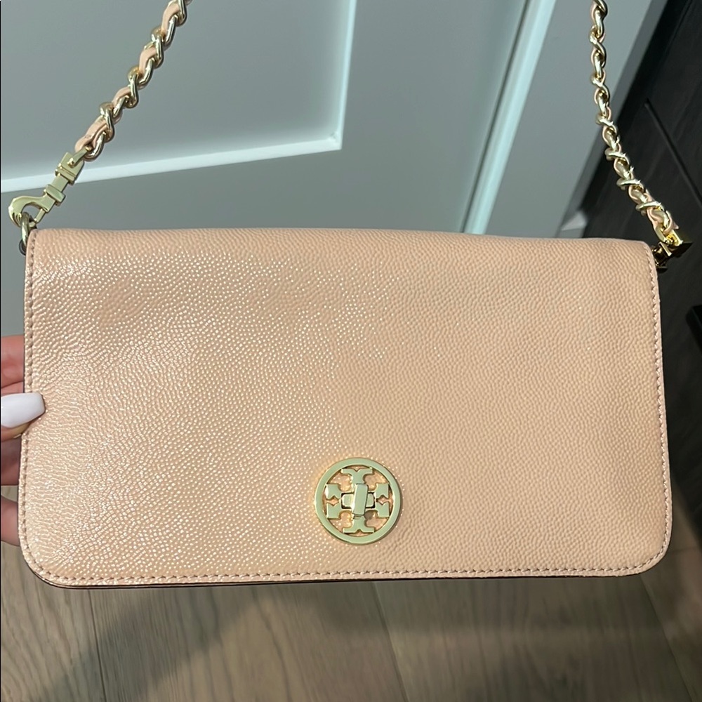 Tory Burch Soft Pink Crossbody Bag with Gold Hardware